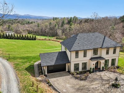 107 Lee Ln