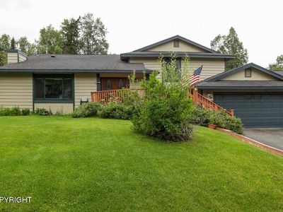 8380 Pioneer Dr