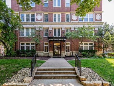 5330 Pershing Ave APT 706