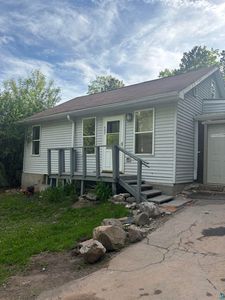 507 N 76th Ave W
