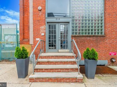 314 Brown St APT 208