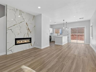 4627 Dealers Choice Way Unit 102