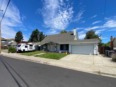 11686 Regio Dr