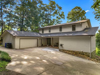 1325 Doyal Dr
