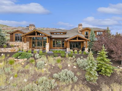 9021 N Promontory Ridge Dr