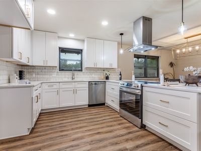4900 Nevada Trl