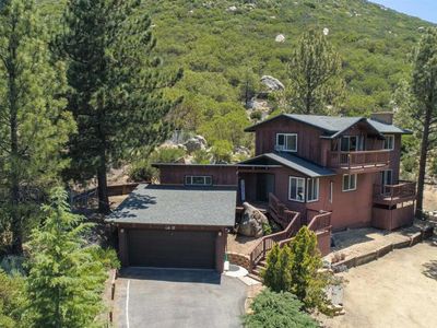 8637 Ponderosa Ln