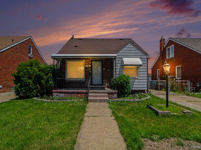 1548 Cleveland Ave
