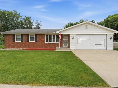 653 Lorraine Dr