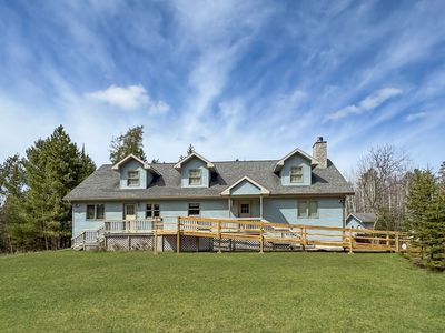 4533 N Grace Lake Rd SE