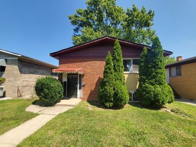 14009 S Saginaw Ave