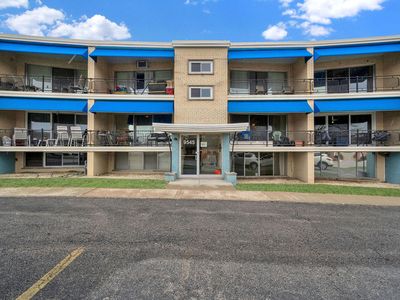 9545 S Kedzie Ave APT 1J