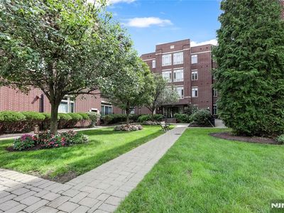 4422 Riverview Avenue #422