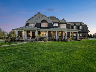 2427 E Highpond Xing