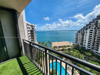 540 Brickell Key Dr APT 1603