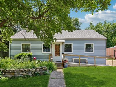 398 Pleasant View Dr