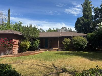 Property at 1700 Derby Ln, Redding, CA