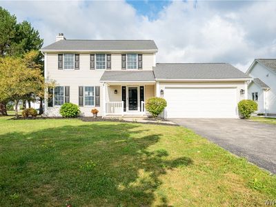 38 Hampton Ct