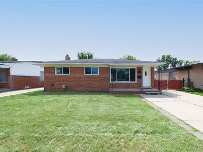 1575 W Thirteen Mile Rd