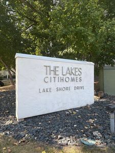 3059 Lake Shore Dr #A