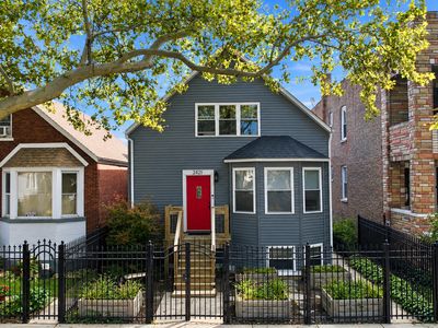 2421 N Marmora Ave