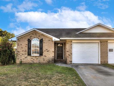 2207 Dartmouth Dr
