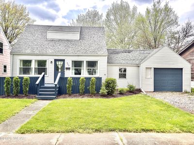 923 Burch Ave