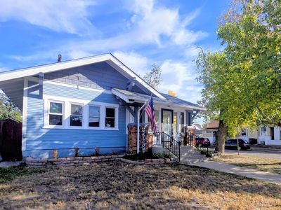 222 E Pershing Blvd