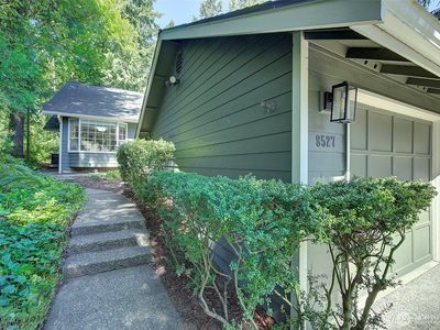 8527 137th Avenue NE