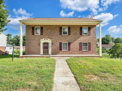 867 Finney Dr