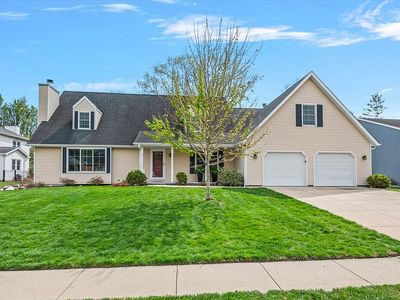 2504 Soleil Ave