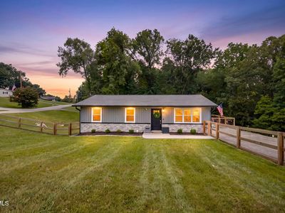 120 Russell Dr