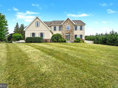 2 Ridge Dr