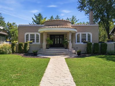 910 Springfield Pike