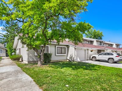2271 Windsor Ln