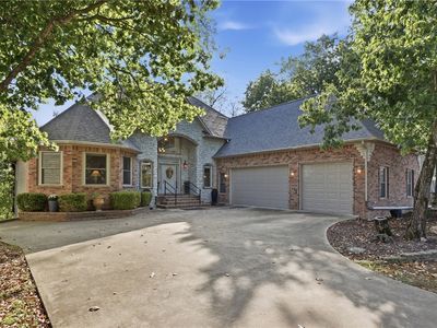 174 Holiday Island Dr