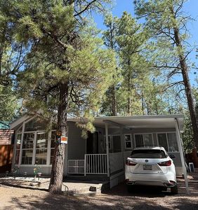 6886 Forest Ave #42