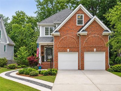 2607 Camille Dr NE
