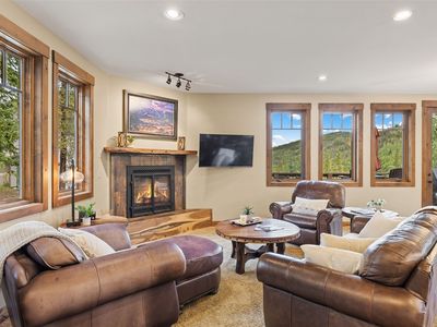 861 High Point Drive