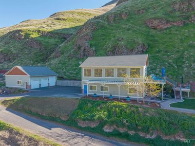 6382 Snake River Rd
