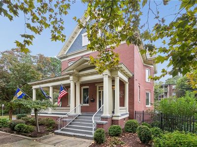 701 Maury Ave