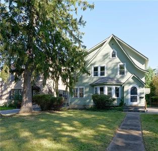148 Seville Dr