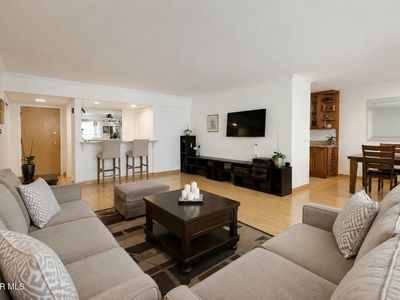 4915 Tyrone Ave APT 125