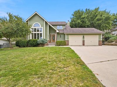 3913 Deandra Ln