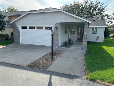 106 Tamarron Ln