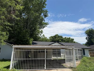 5535 Elmlawn Dr