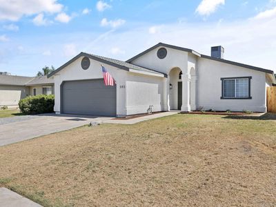 593 Peachwood