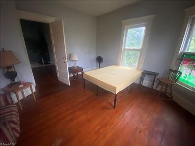504 W Webb Ave