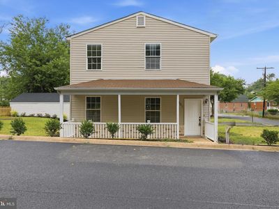 901 Nova Ave
