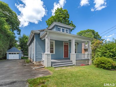68 Moorland Avenue